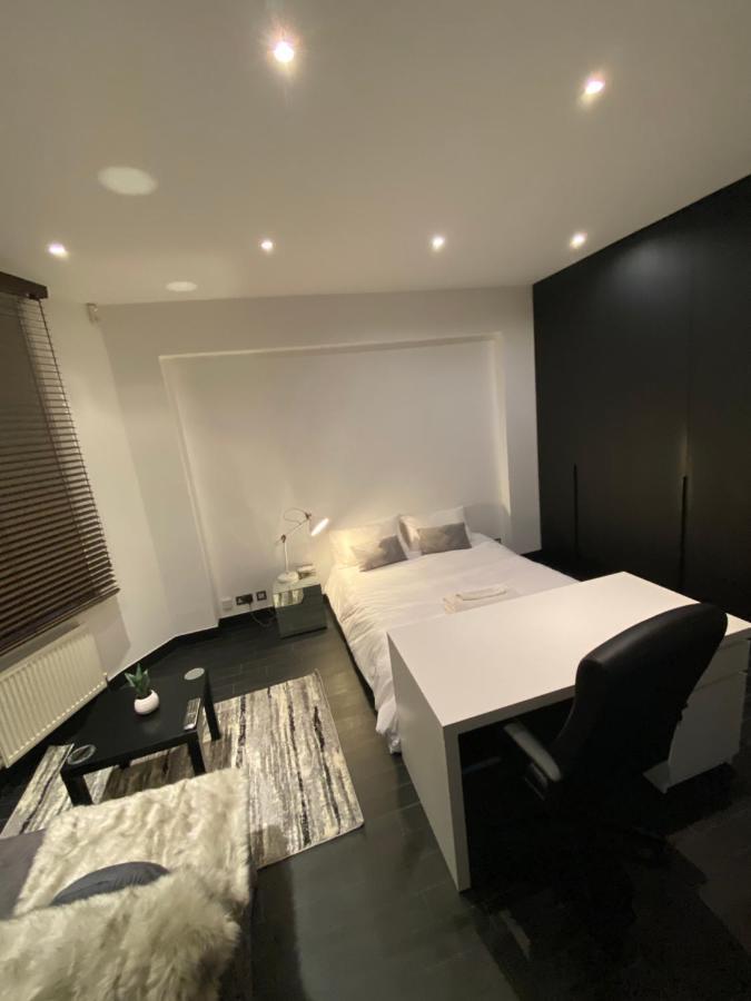 Beautiful Modern Studio In High Street Kensington Apartment London Exterior photo
